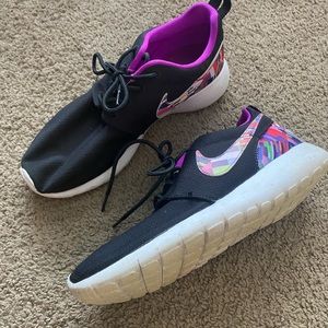 Girls Nike shoes